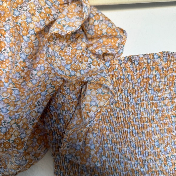 Floral top - Picture 3 of 4